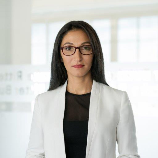  Nilfer Bakkal